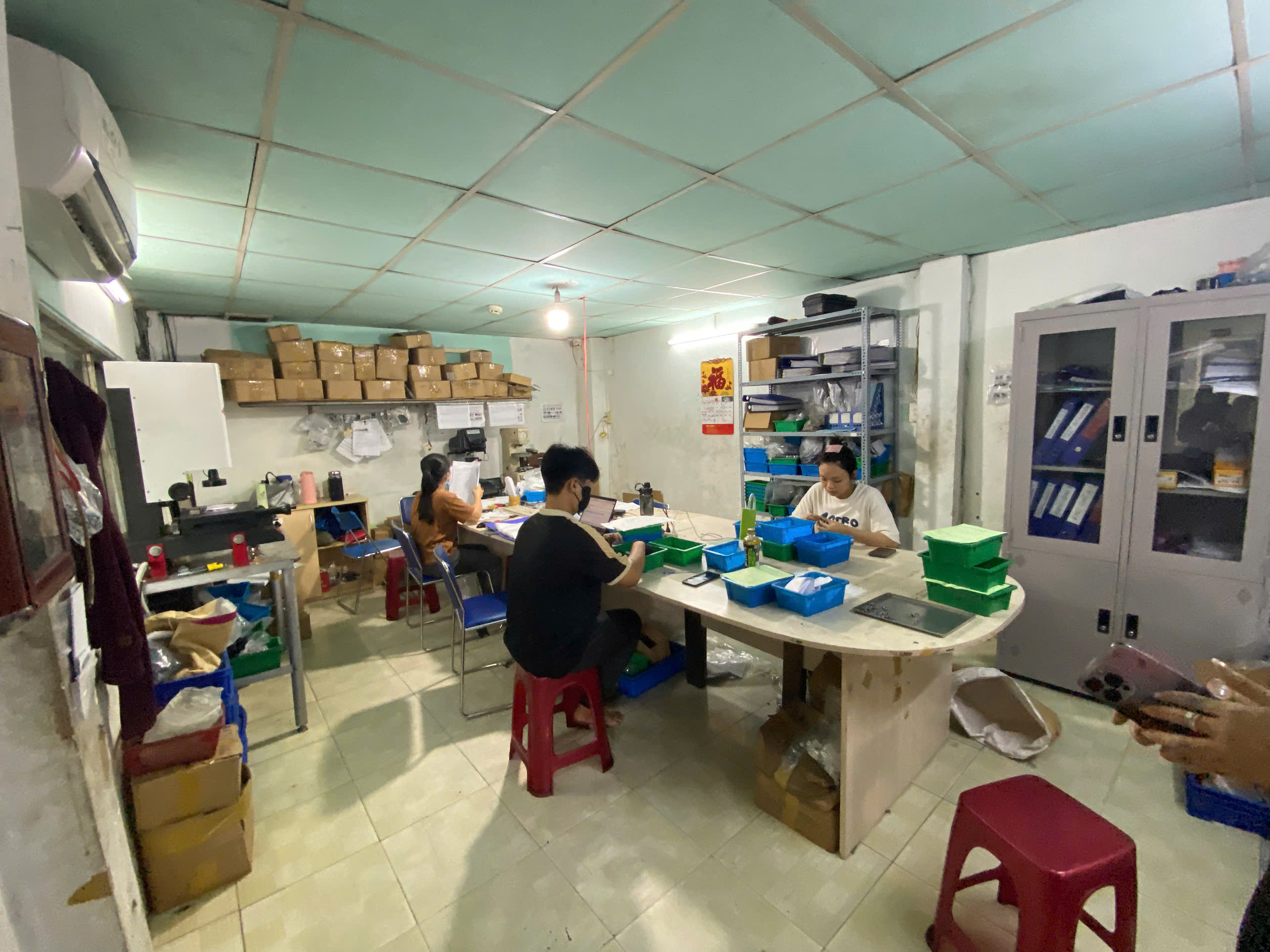 Inspection room 2.jpg